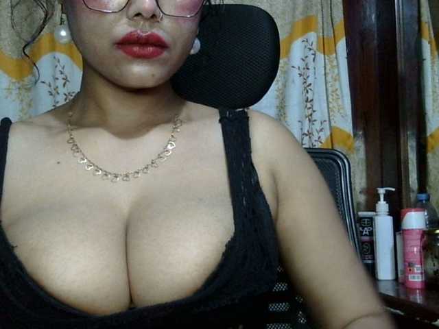Nusrat-Mimi live cam preview