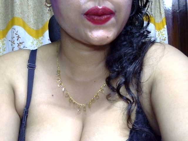lima11 live cam on BongaCams