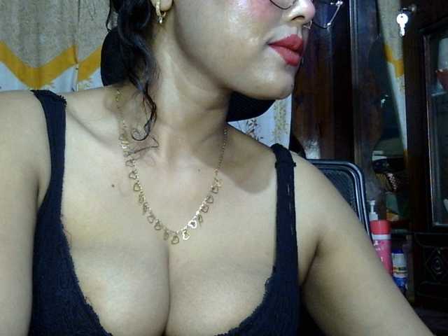 Nusrat-Mimi live cam preview