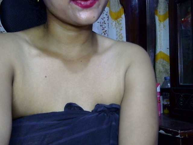 lima11 live cam on BongaCams