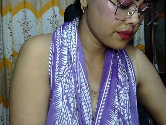 lima11 live cam on BongaCams
