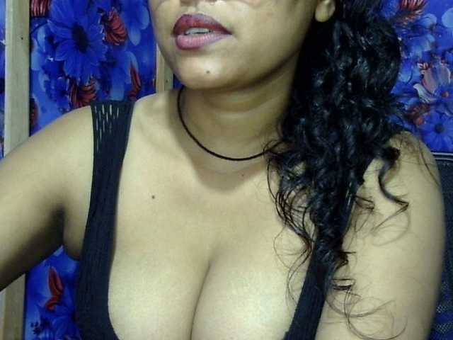 lima11 live cam on BongaCams