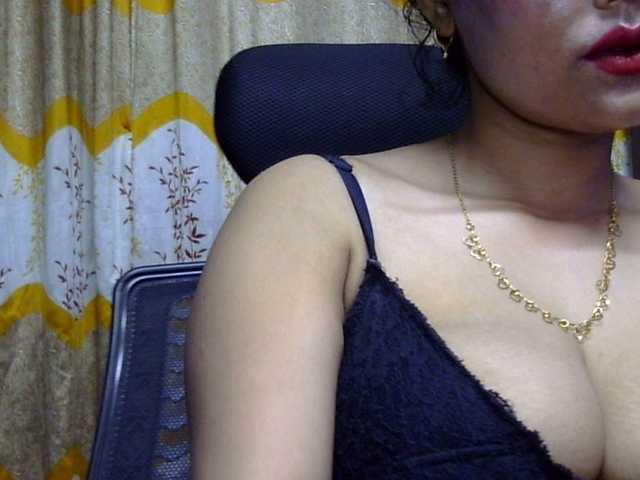 lima11 live cam on BongaCams
