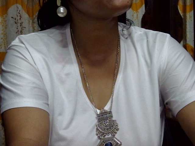 lima11 live cam on BongaCams