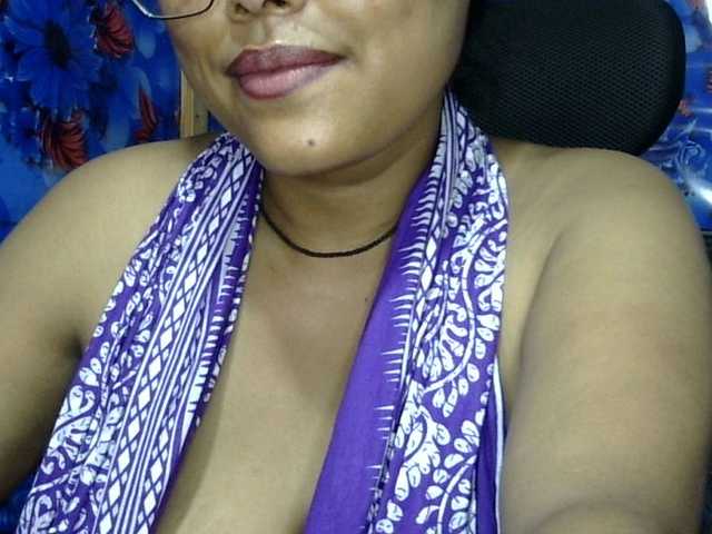 lima11 live cam on BongaCams