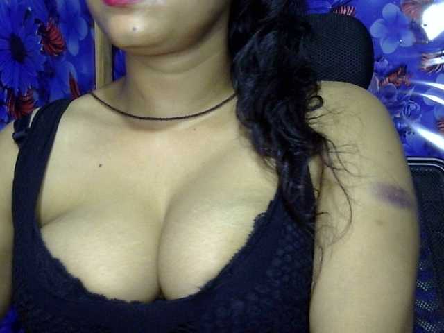 lima11 live cam on BongaCams