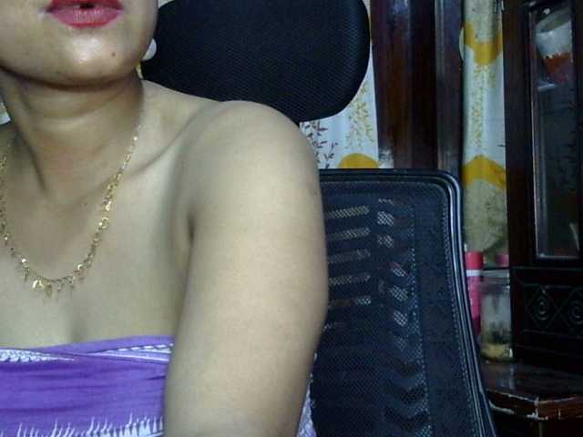 lima11 live cam on BongaCams