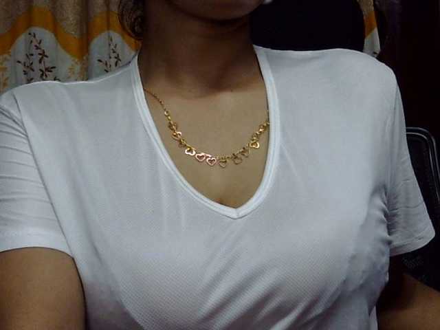 lima11 live cam on BongaCams