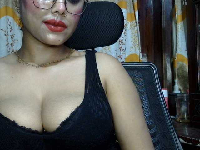Nusrat-Mimi live cam preview
