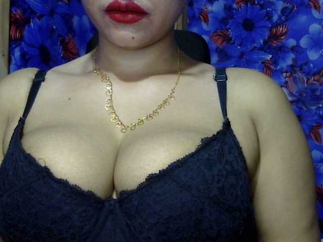 lima11 live cam on BongaCams