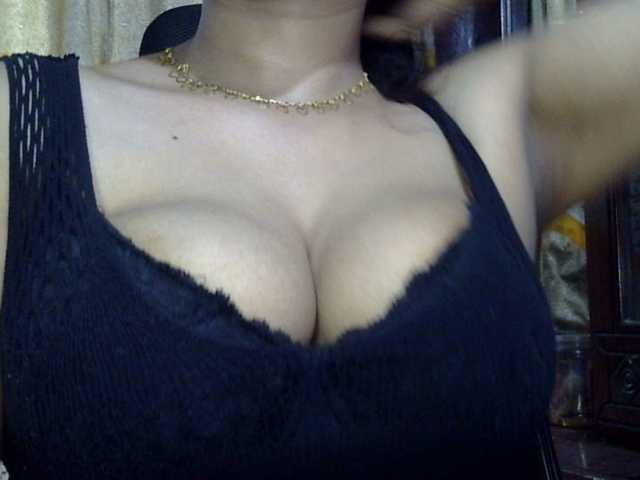 Nusrat-Mimi live cam preview