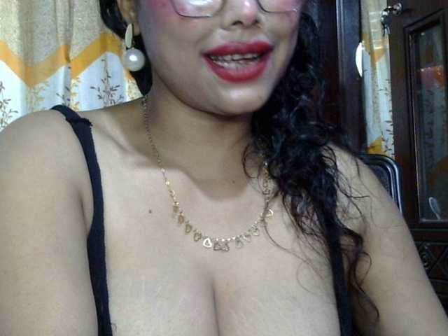 Nusrat-Mimi live cam preview