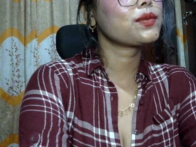 Nusrat-Mimi live cam preview