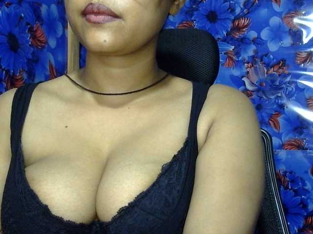 lima11 live cam on BongaCams