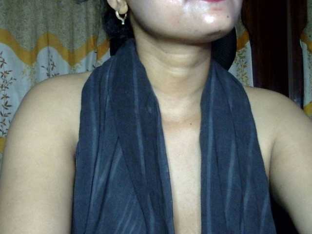 lima11 live cam on BongaCams