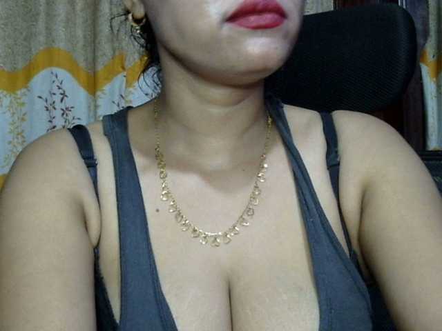 Nusrat-Mimi live cam preview