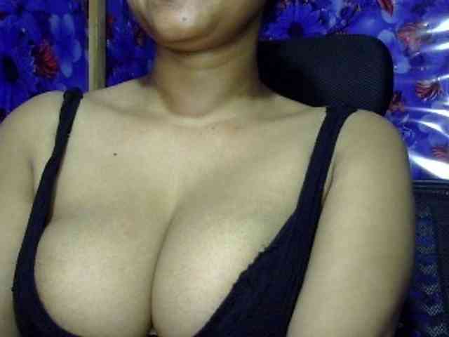 Nusrat-Mimi webcam