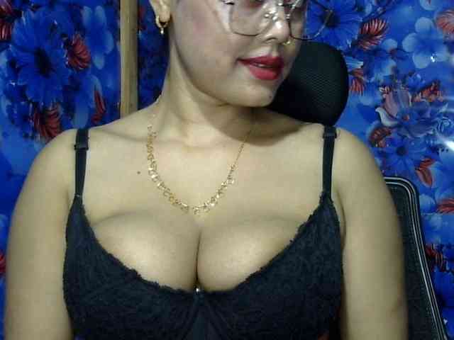 Nusrat-Mimi webcam