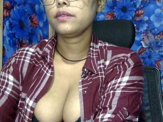 Nusrat-Mimi webcam