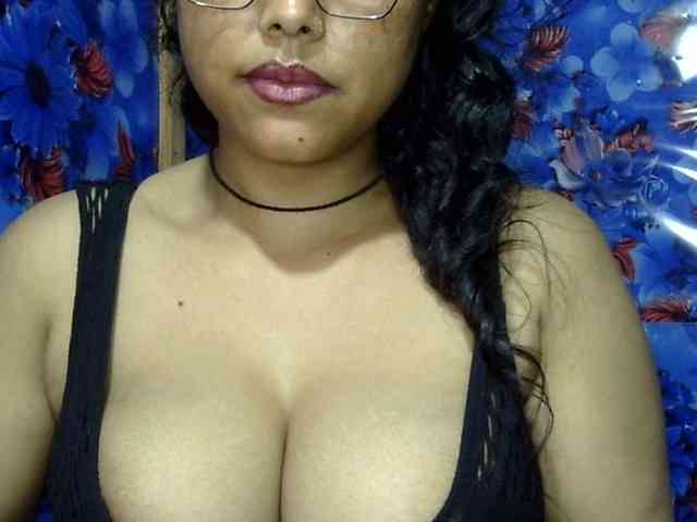Nusrat-Mimi webcam