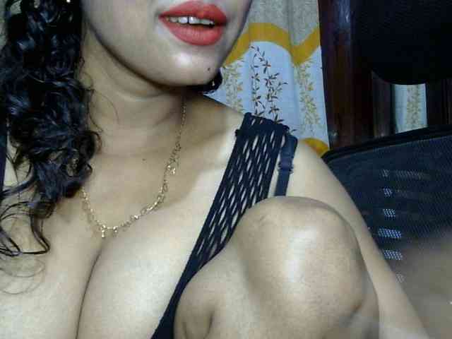 Nusrat-Mimi webcam