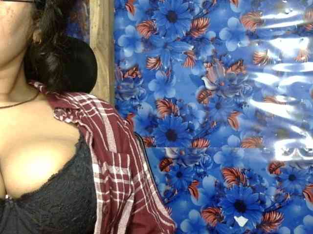 Nusrat-Mimi webcam