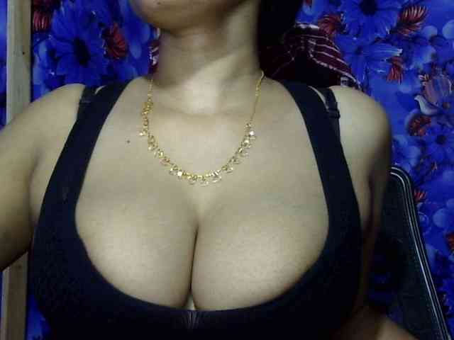 Nusrat-Mimi webcam