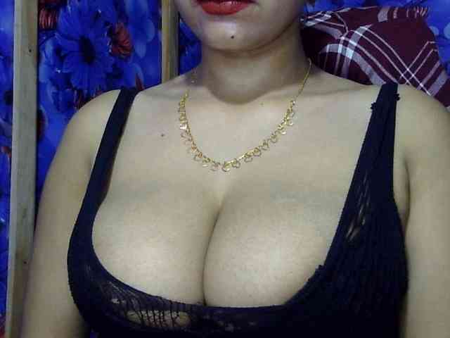 Nusrat-Mimi webcam