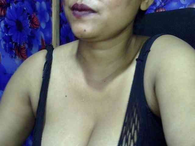 Nusrat-Mimi webcam