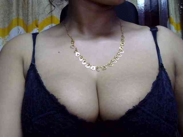 Nusrat-Mimi webcam