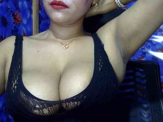 Nusrat-Mimi webcam