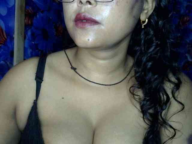 Nusrat-Mimi webcam