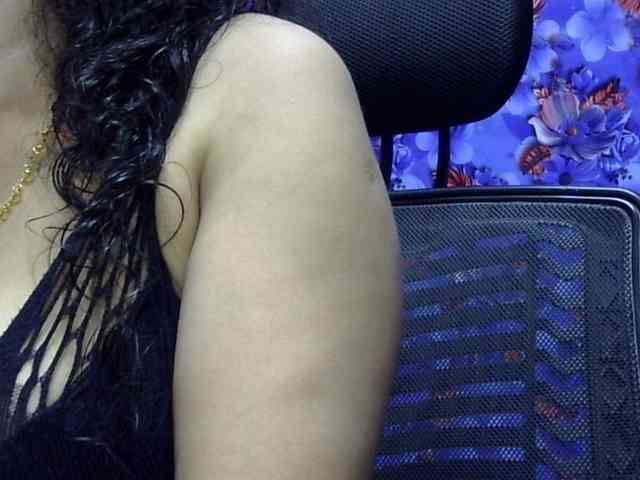 Nusrat-Mimi webcam