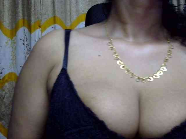 Nusrat-Mimi webcam
