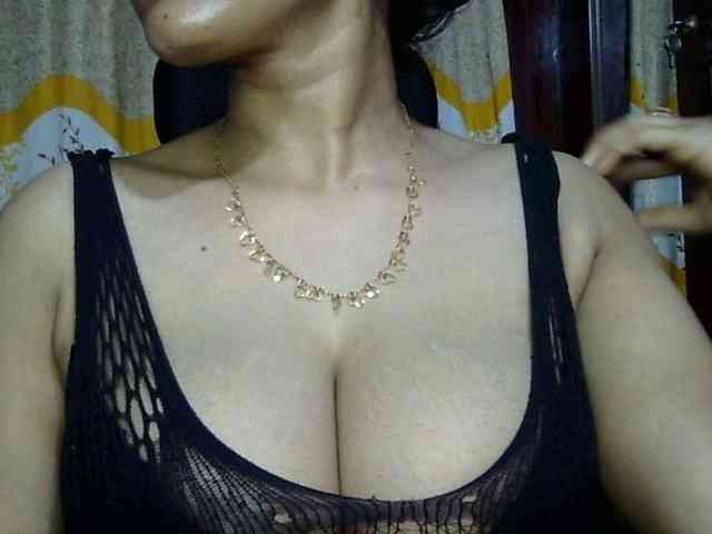 Nusrat-Mimi webcam