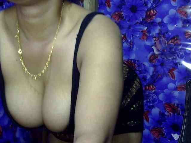 Nusrat-Mimi webcam