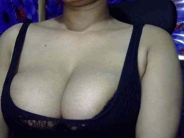 Nusrat-Mimi webcam