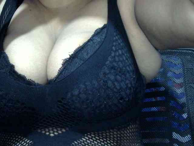 Nusrat-Mimi webcam