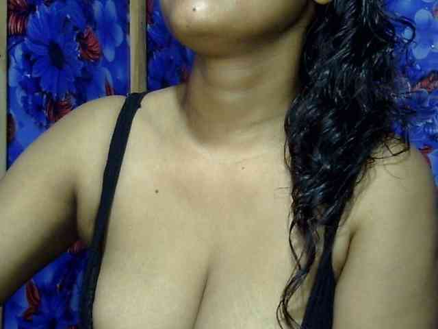 Nusrat-Mimi webcam