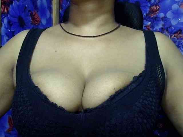 Nusrat-Mimi webcam