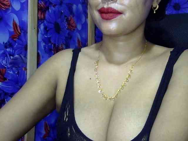 Nusrat-Mimi webcam