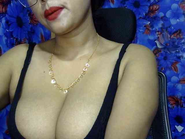 Nusrat-Mimi webcam