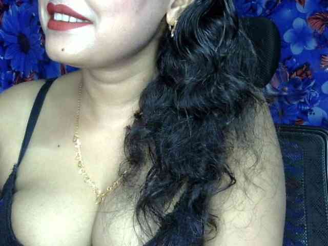 Nusrat-Mimi webcam