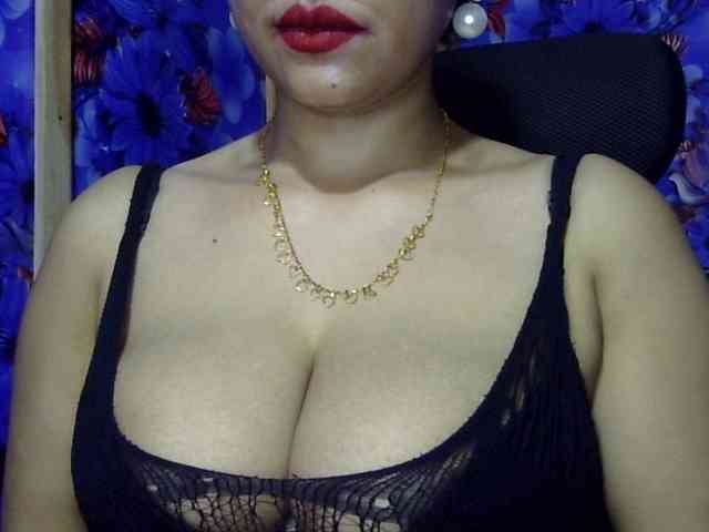 Nusrat-Mimi webcam