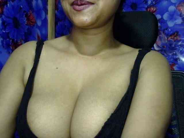 Nusrat-Mimi webcam