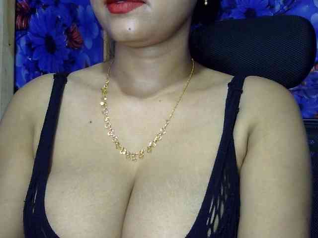 Nusrat-Mimi webcam