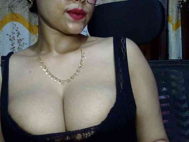 Nusrat-Mimi webcam