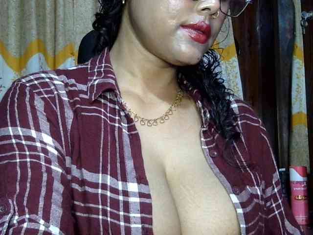 Nusrat-Mimi webcam