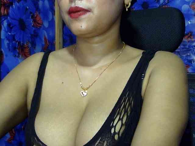 lima11 Live Webcam on BongaCams