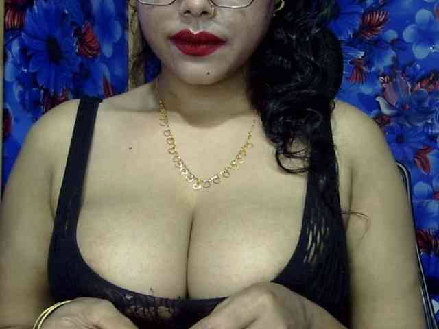 Nusrat-Mimi webcam